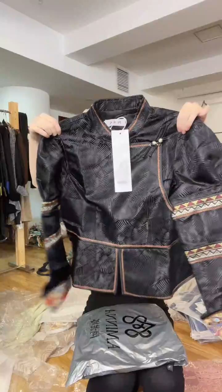 3XL码    135-145斤  外套