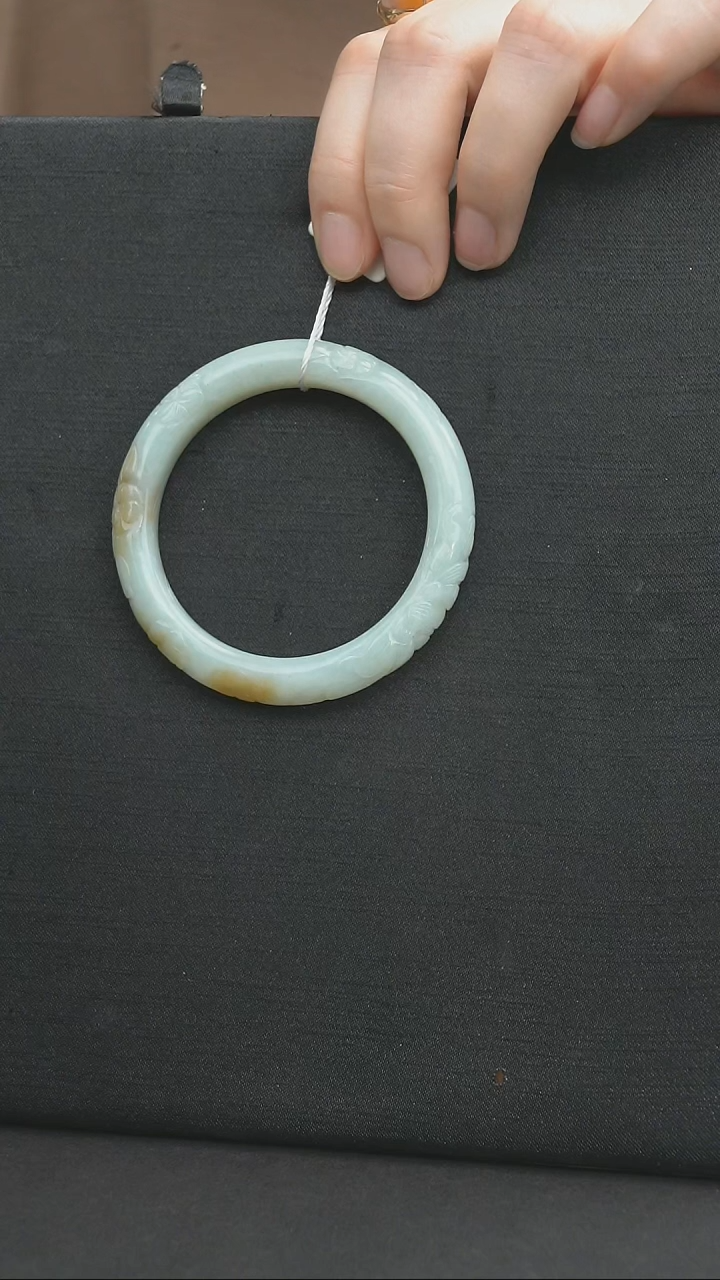 和田玉手镯未镶嵌和田玉 手镯 未镶嵌