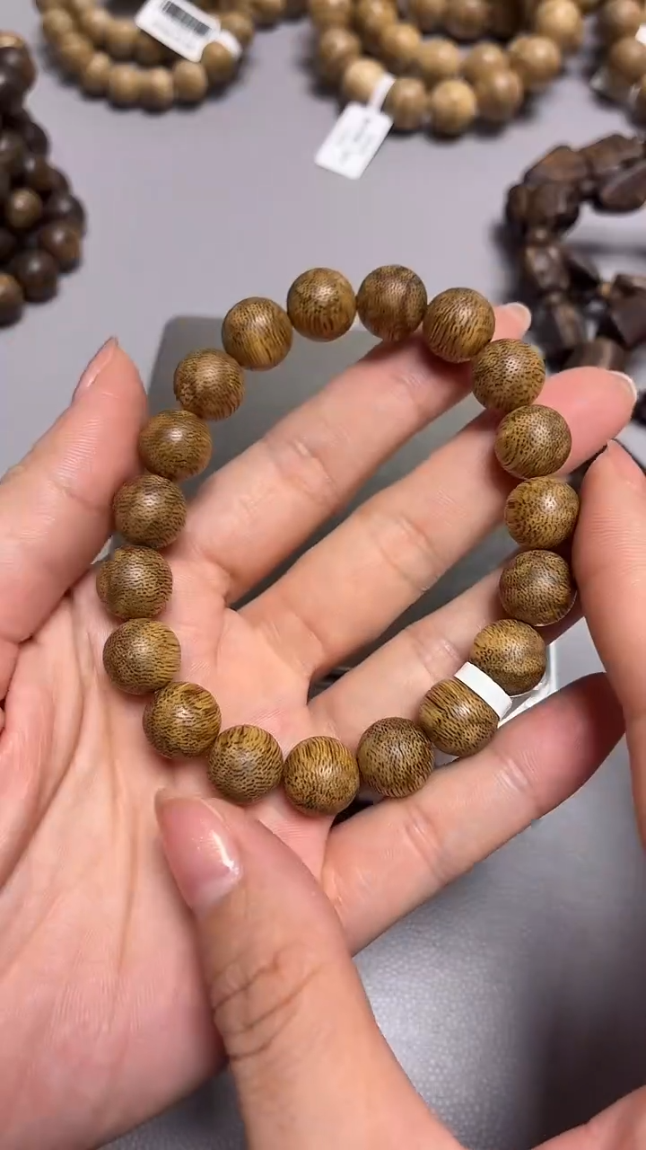 沉香手串菩萨棋圆珠单圈1.1虎斑多样性发其一