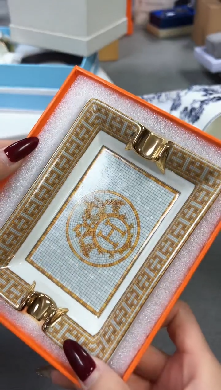 【闪购商品】瓷片新号开播全部福利