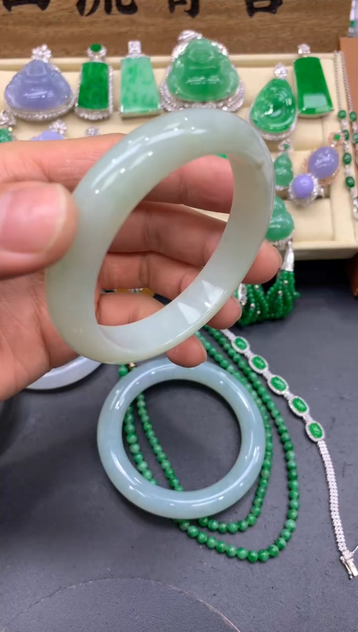 【闪购商品】翡翠手镯未镶嵌285-中国好珍宝