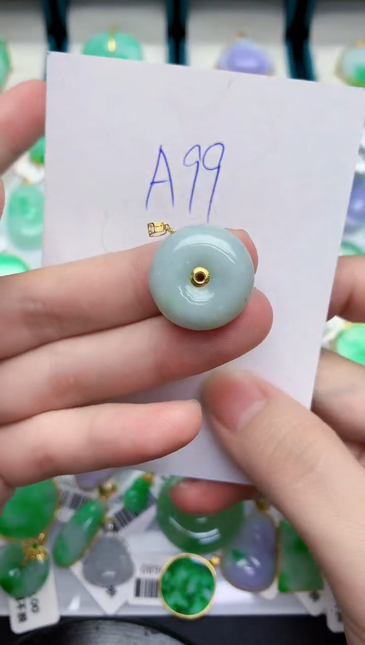 【闪购商品】翡翠颈饰18K金镶嵌000000000