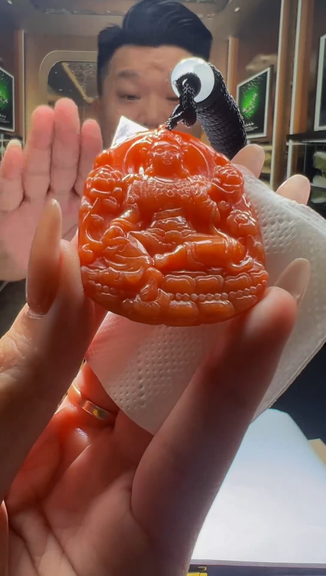 翡翠未镶嵌颈饰0935456511