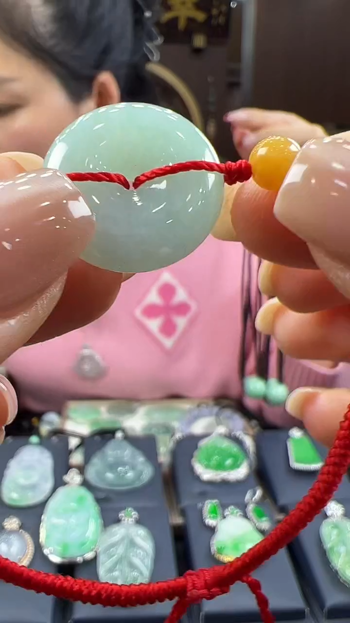 【闪购商品】翡翠挂件未镶嵌平安扣手绳