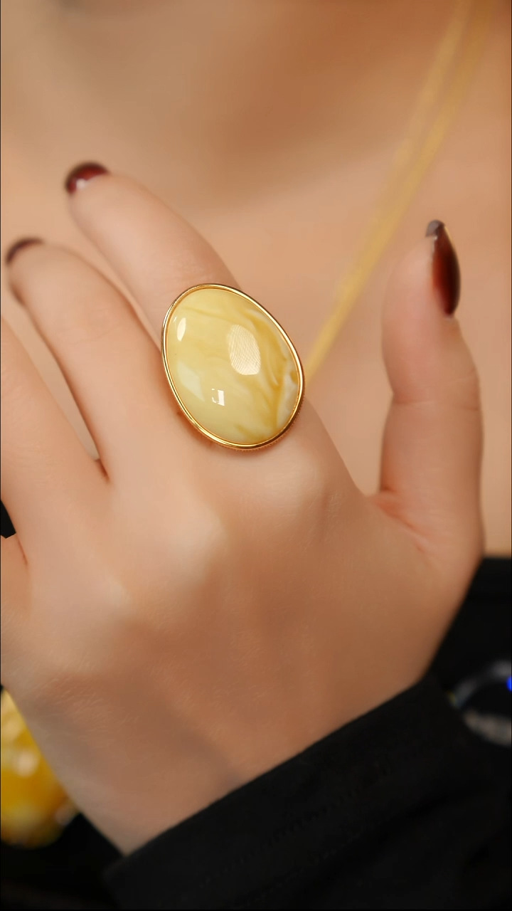 银S925镶嵌蜜蜡戒指沙*白蜡戒指