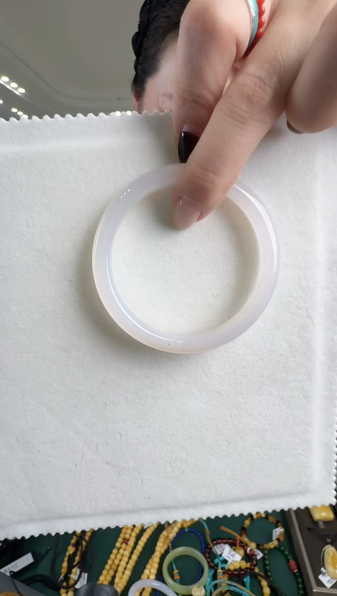 手镯玛瑙/玉髓未镶嵌精美的手镯