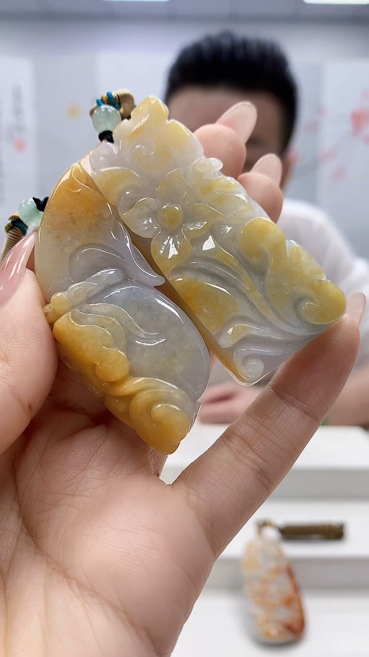 未镶嵌定制翡翠4990ty-毛货挂件两件46