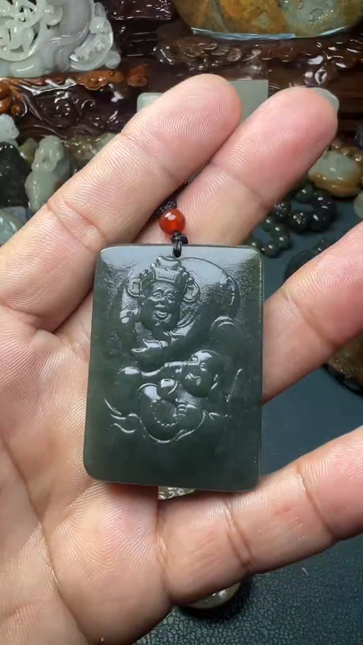 未镶嵌和田玉挂件-