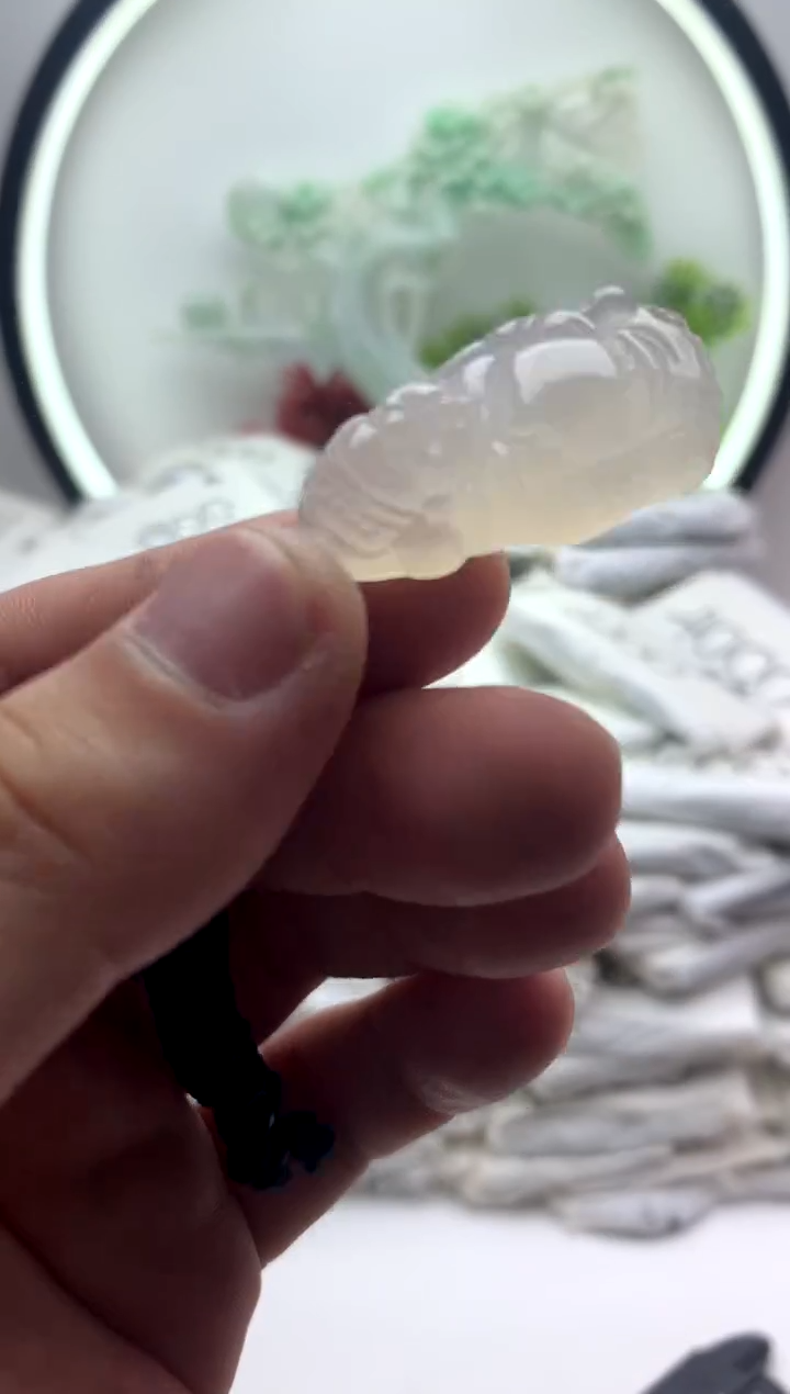 玛瑙/玉髓颈饰未镶嵌小财神