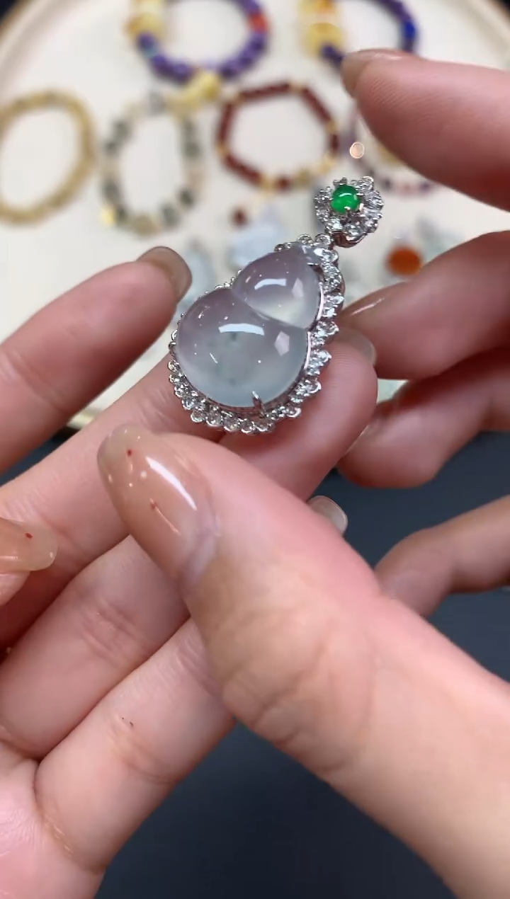 【闪购商品】翡翠吊坠(不含链)18K金镶嵌吊坠A473|16800