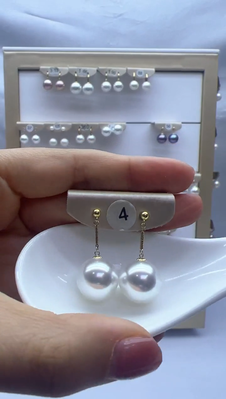 【闪购商品】淡水珍珠耳饰18K金镶嵌4