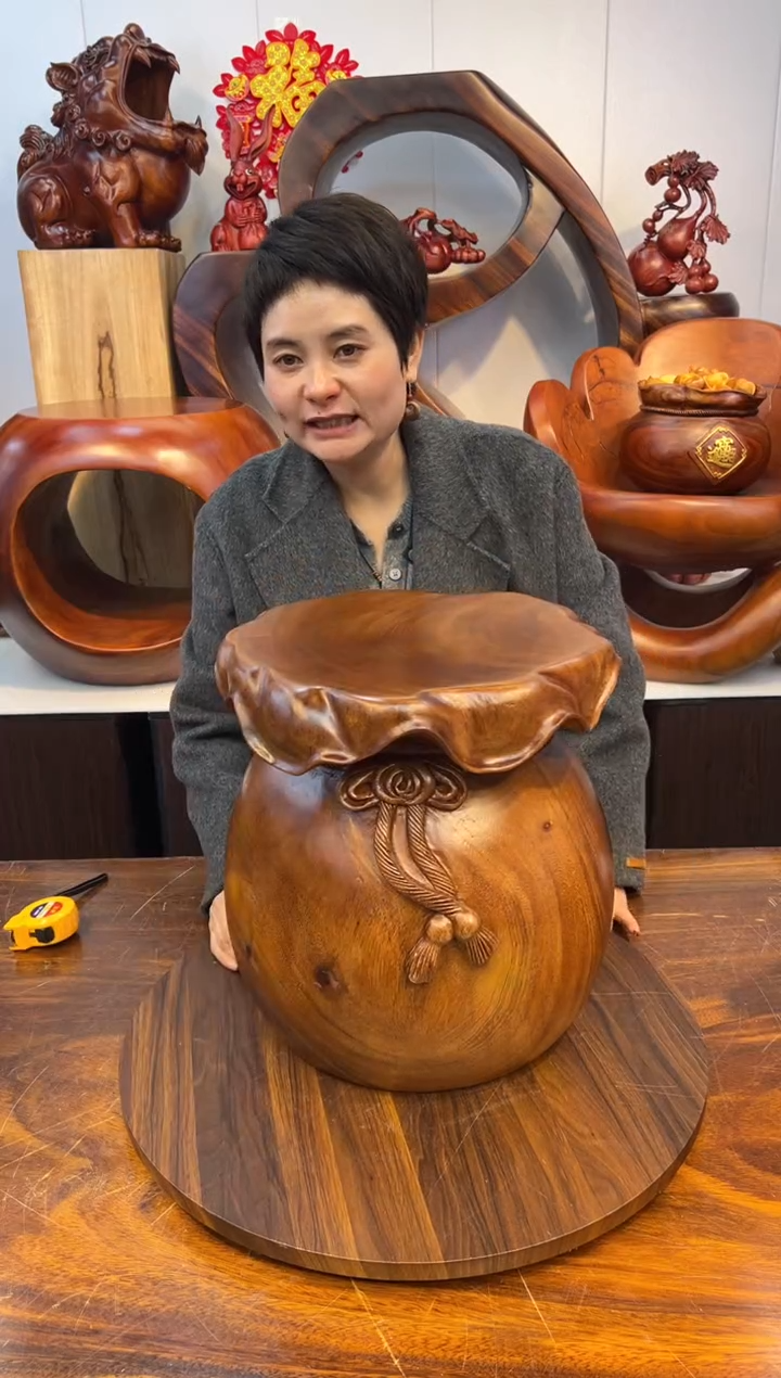 【闪购商品】桃木实木福袋凳子