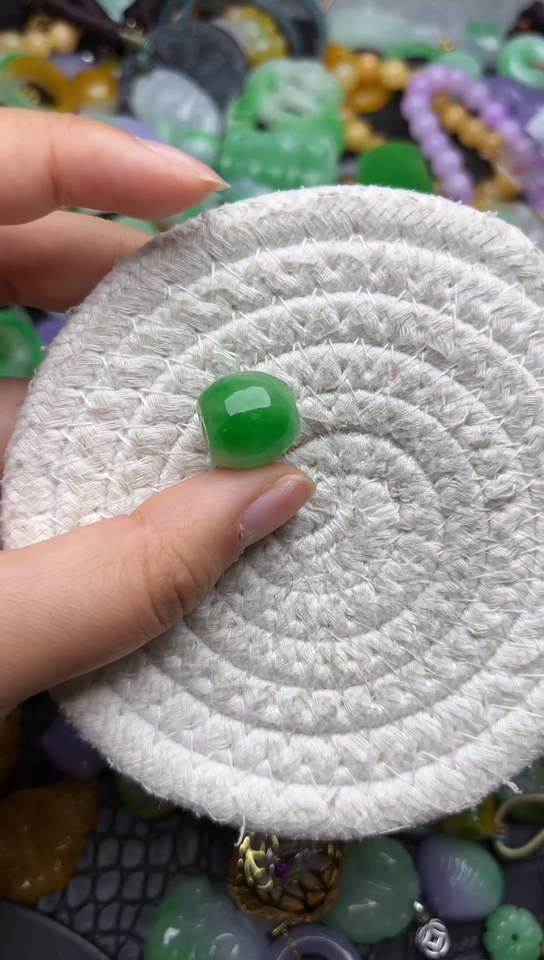 颈饰未镶嵌翡翠缅甸翡翠吊坠