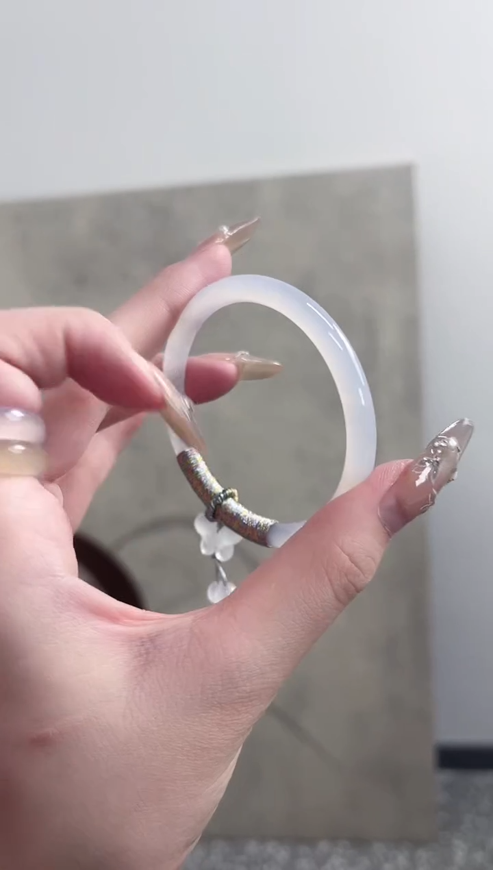 【闪购商品】玛瑙/玉髓手镯未镶嵌52圈需要包容