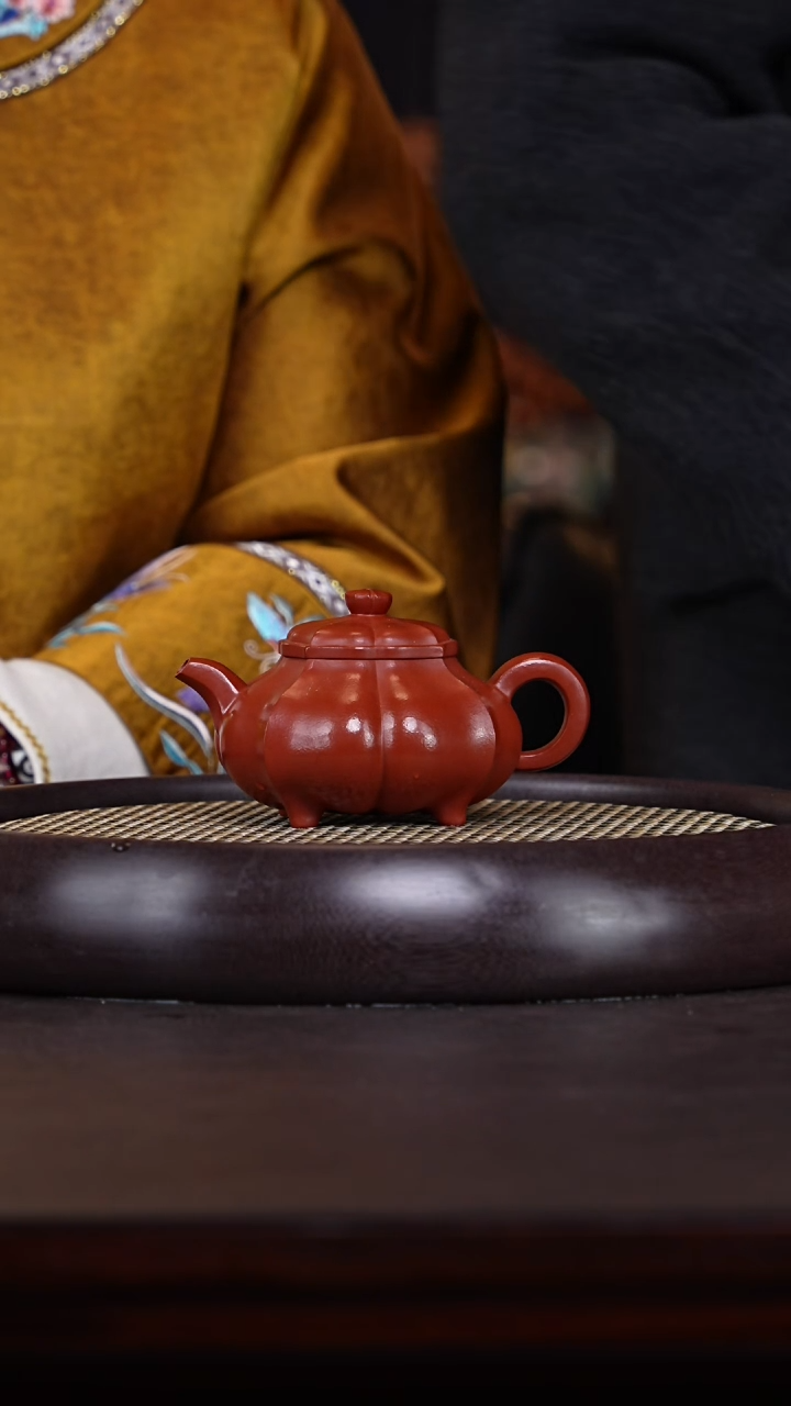 【闪购商品】紫砂茶壶夏文芸29-30 海棠红筋纹器