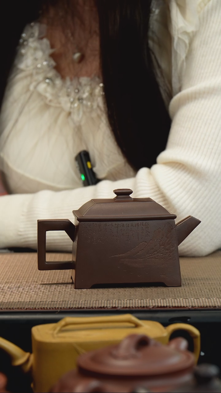 【闪购商品】紫砂茶壶老紫泥青云四方