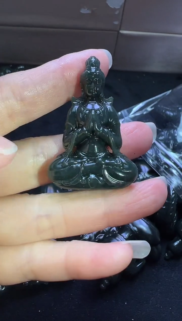 颈饰未镶嵌和田玉87号链接多样性发一