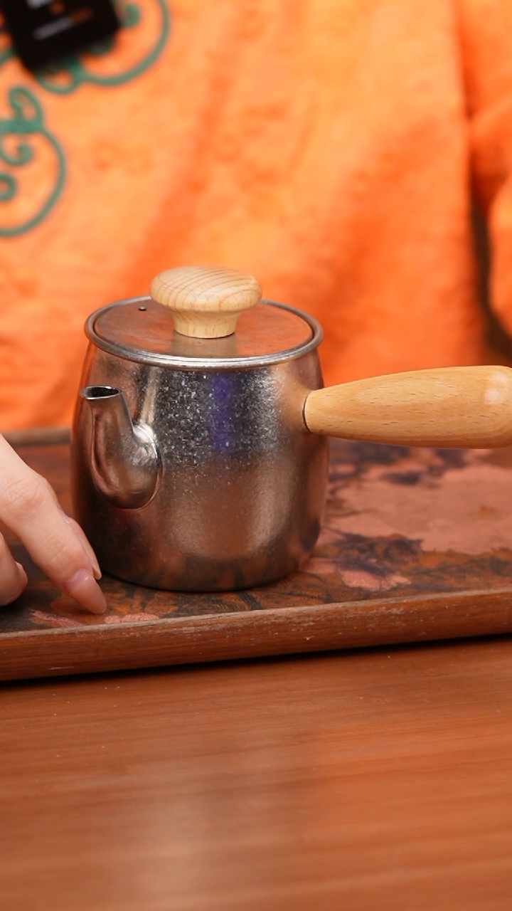 【闪购商品】纯钛侧把泡茶壶320ml链接