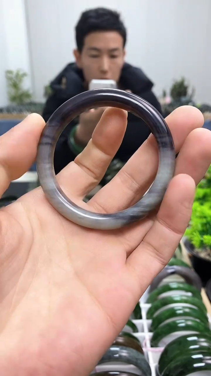 【闪购商品】和田玉手镯未镶嵌52.4