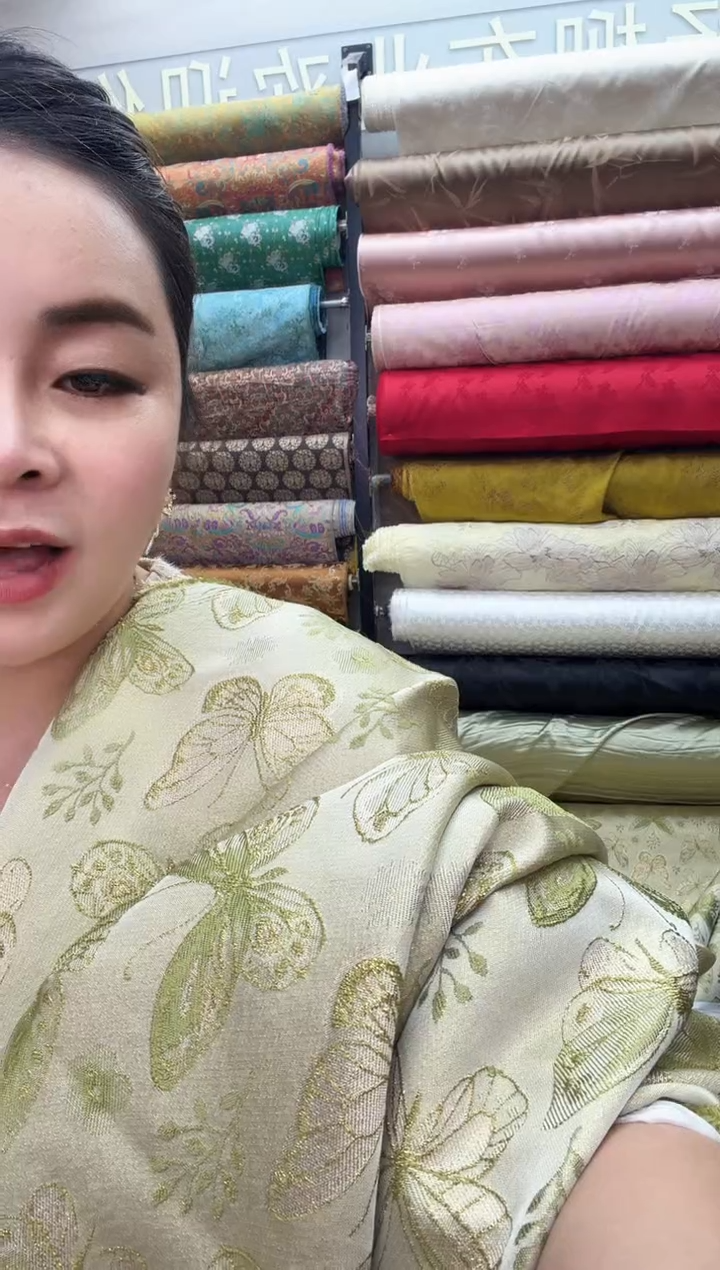 16号绿色织锦蝴蝶浮雕  半米价