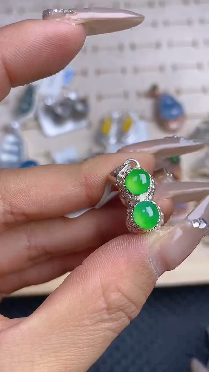 【闪购商品】定制翡翠未镶嵌天然A货翡翠203