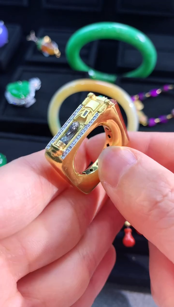 【闪购商品】翡翠戒指18K金镶嵌戒指