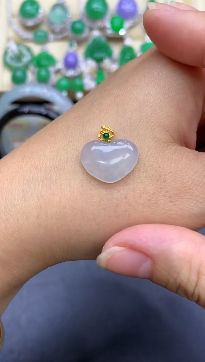 颈饰18K金镶嵌翡翠144-中国好珍宝