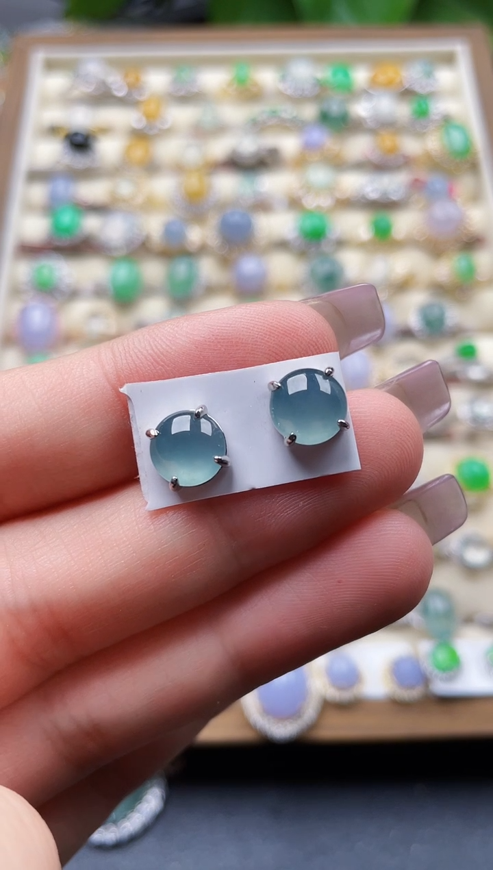 颈饰银S925镶嵌翡翠娇****哥1