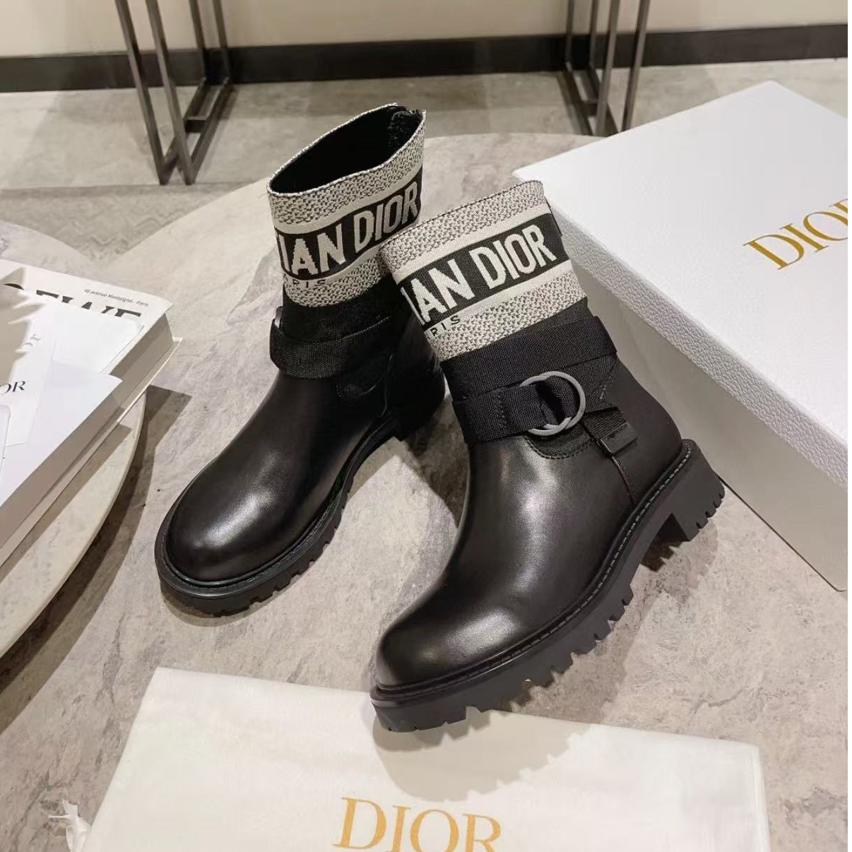 未使用 DIOR/迪奥 迪奥黑色字母短靴36.5