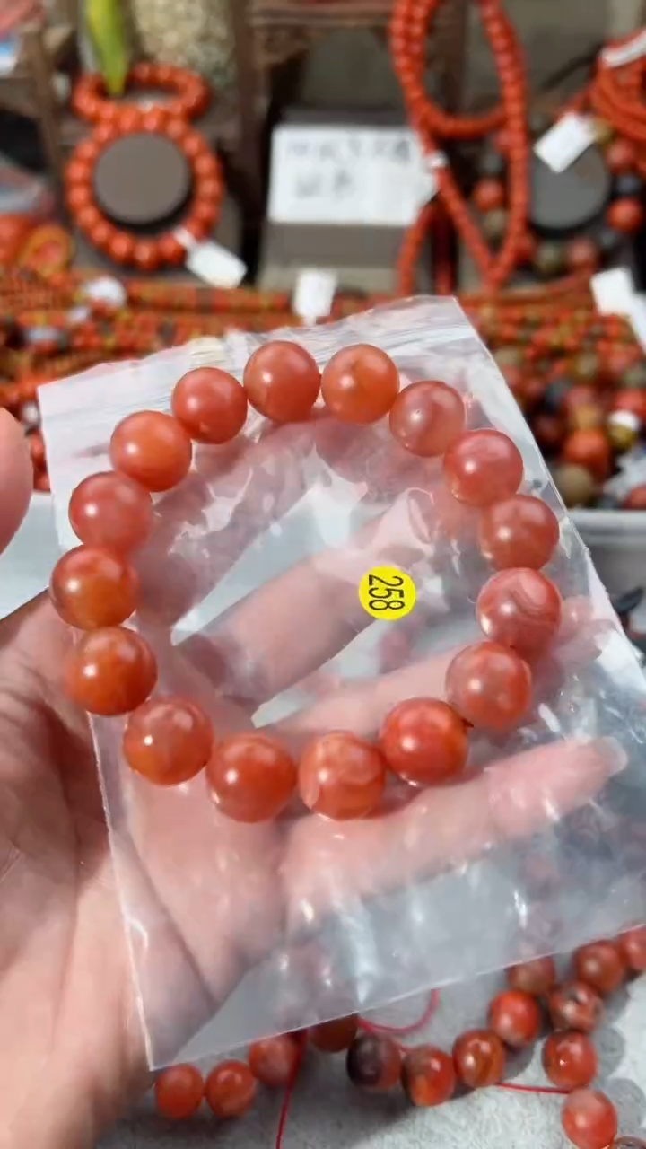 【闪购商品】南红玛瑙手串未镶嵌14+