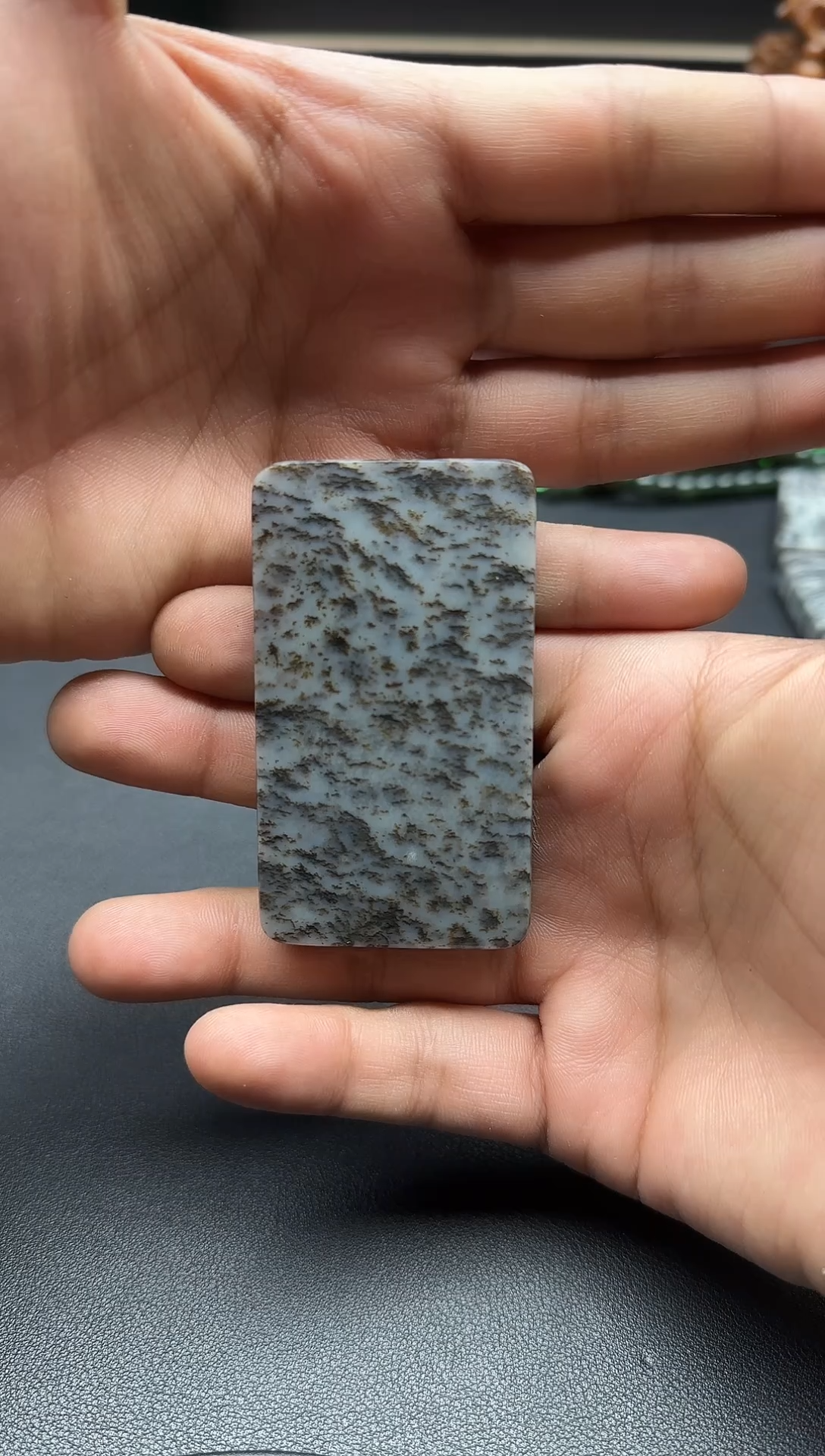 颈饰未镶嵌和田玉意境无事牌47牌