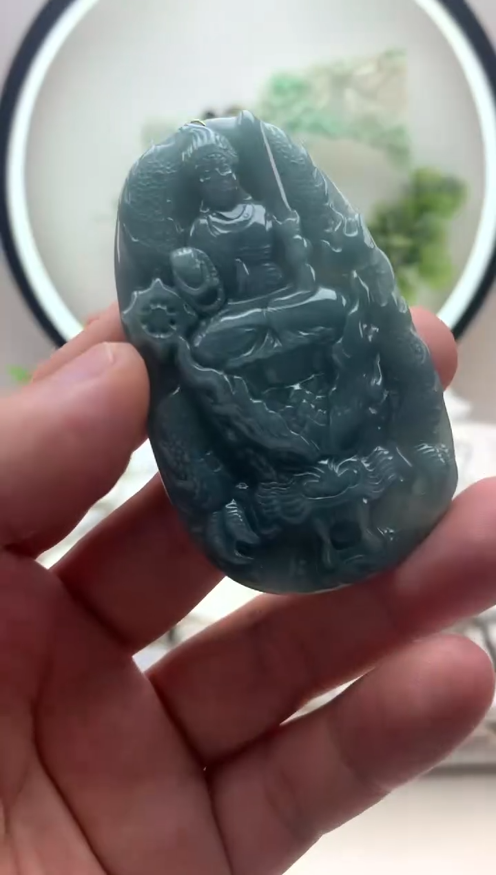 颈饰未镶嵌翡翠不动明王