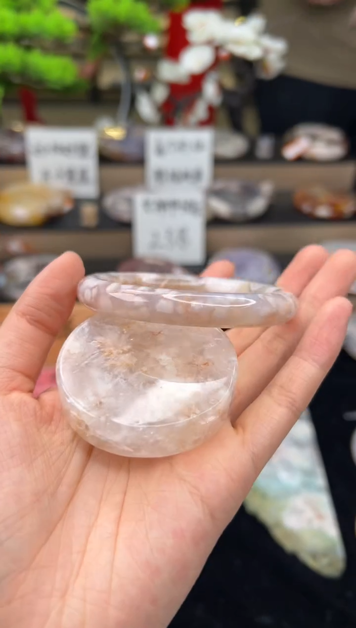 【闪购商品】石英质玉手镯未镶嵌53圈口（赠送镯心)21019