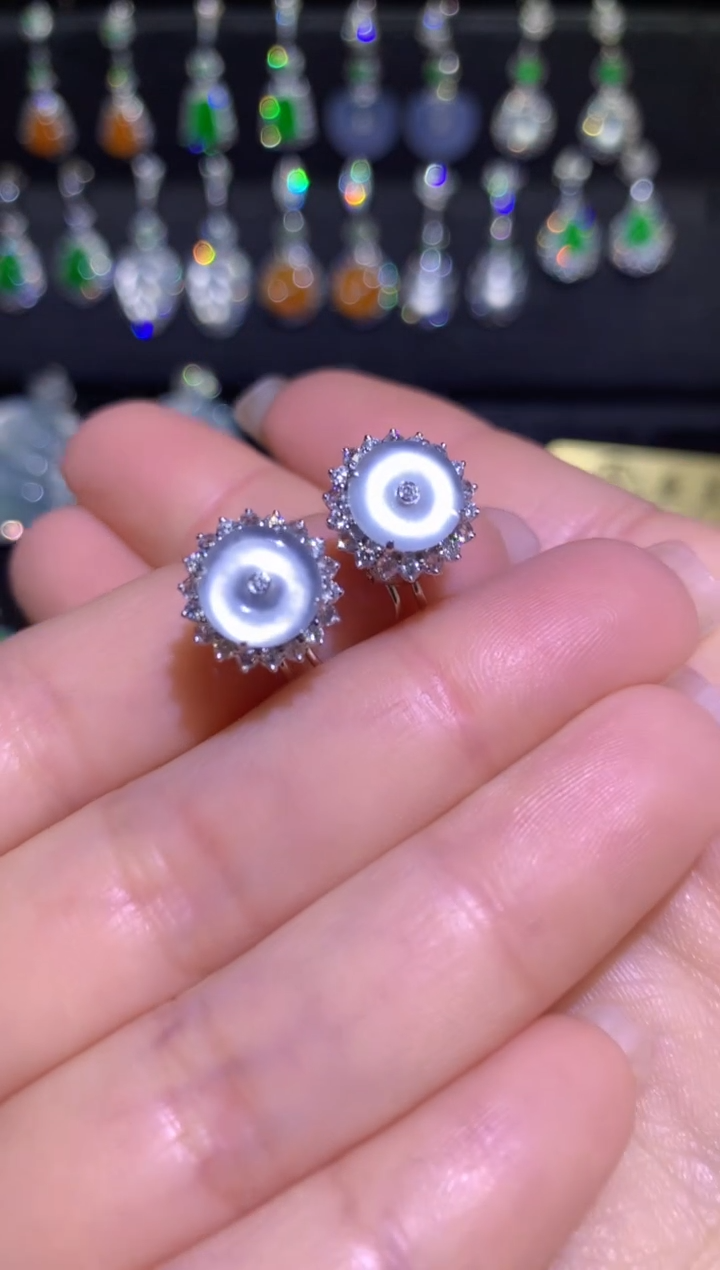 【闪购商品】翡翠耳饰18K金镶嵌玻璃种平安扣耳夹