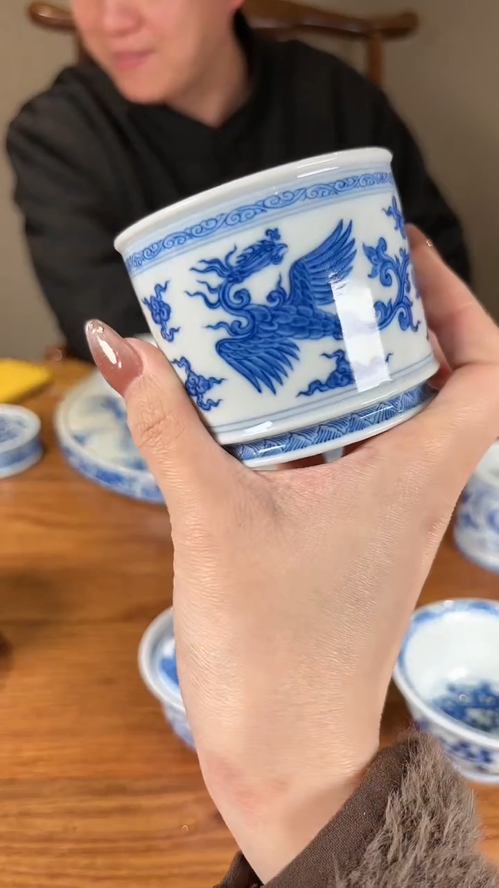 【闪购商品】杯望月怀古青花凤