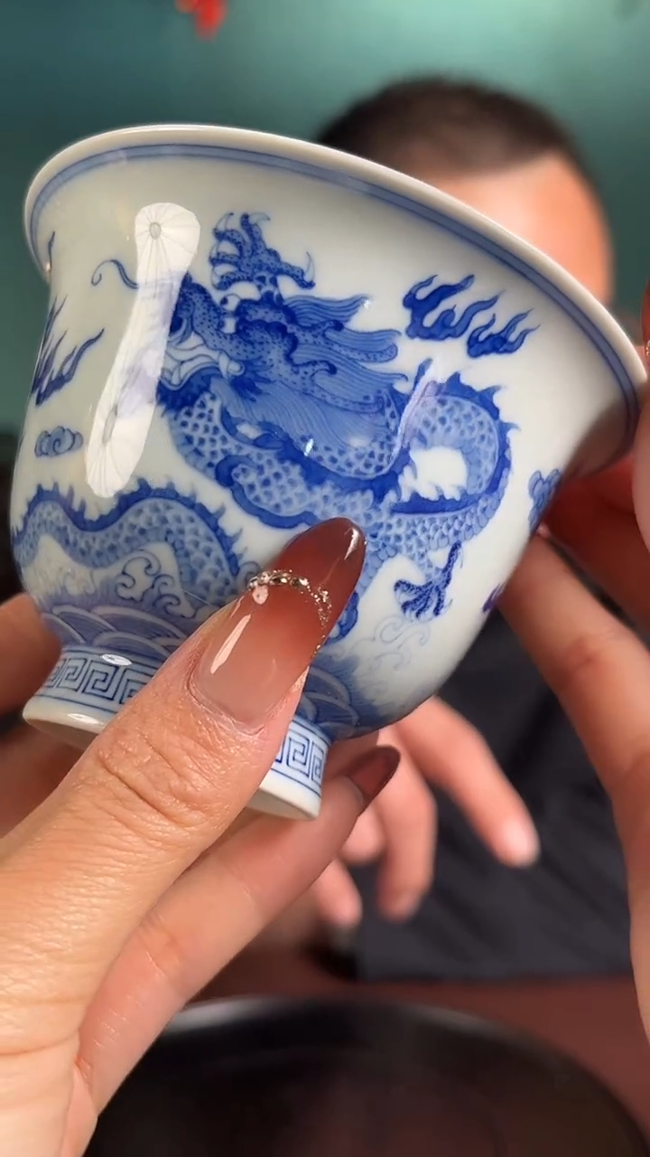 摆件陶瓷景德镇陶瓷双龙戏珠盖碗