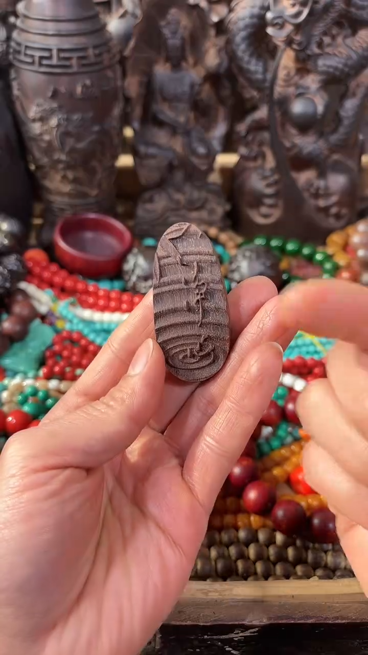 【闪购商品】织绣如图所示闪购链接