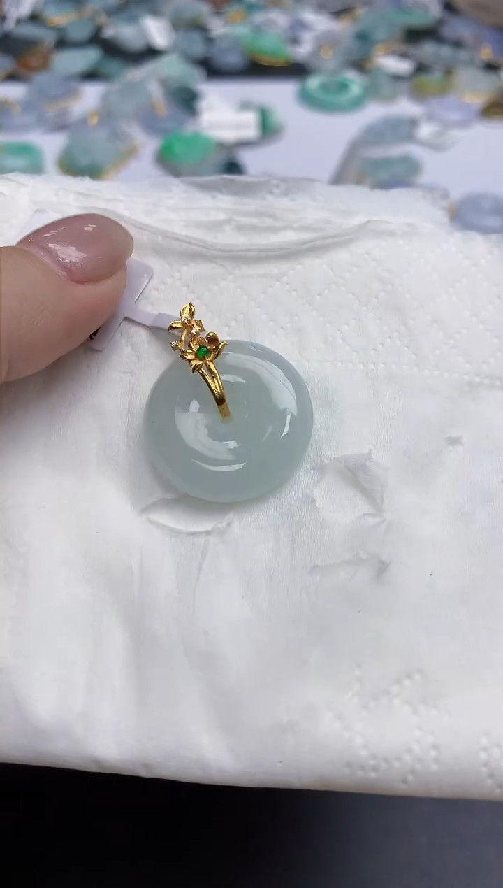 【闪购商品】翡翠颈饰18K金镶嵌天然缅甸翡翠A货