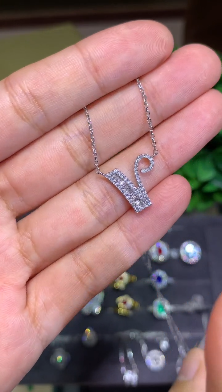 项链18K金镶嵌钻石0.435CT