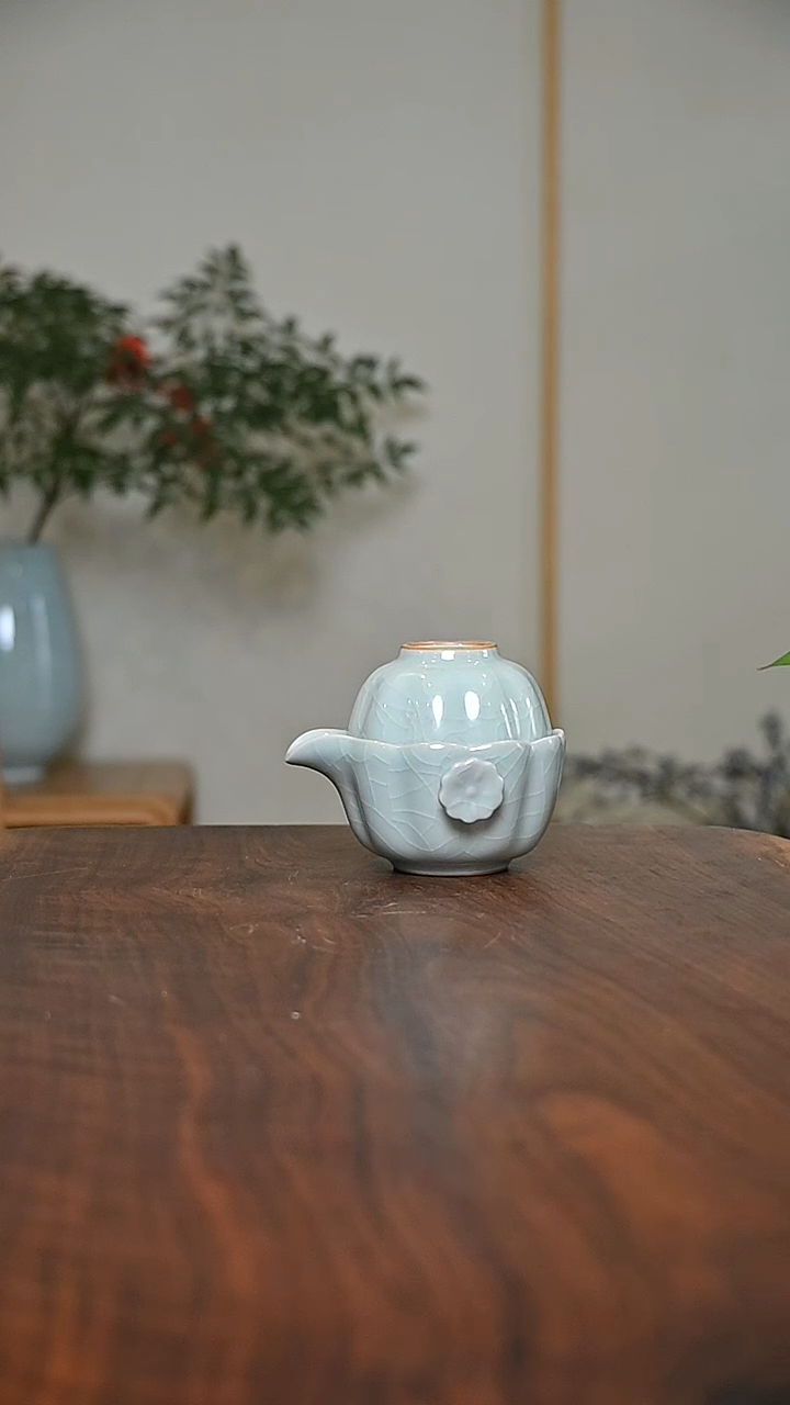 单杯快客 粉青釉 微瑕 朱家款