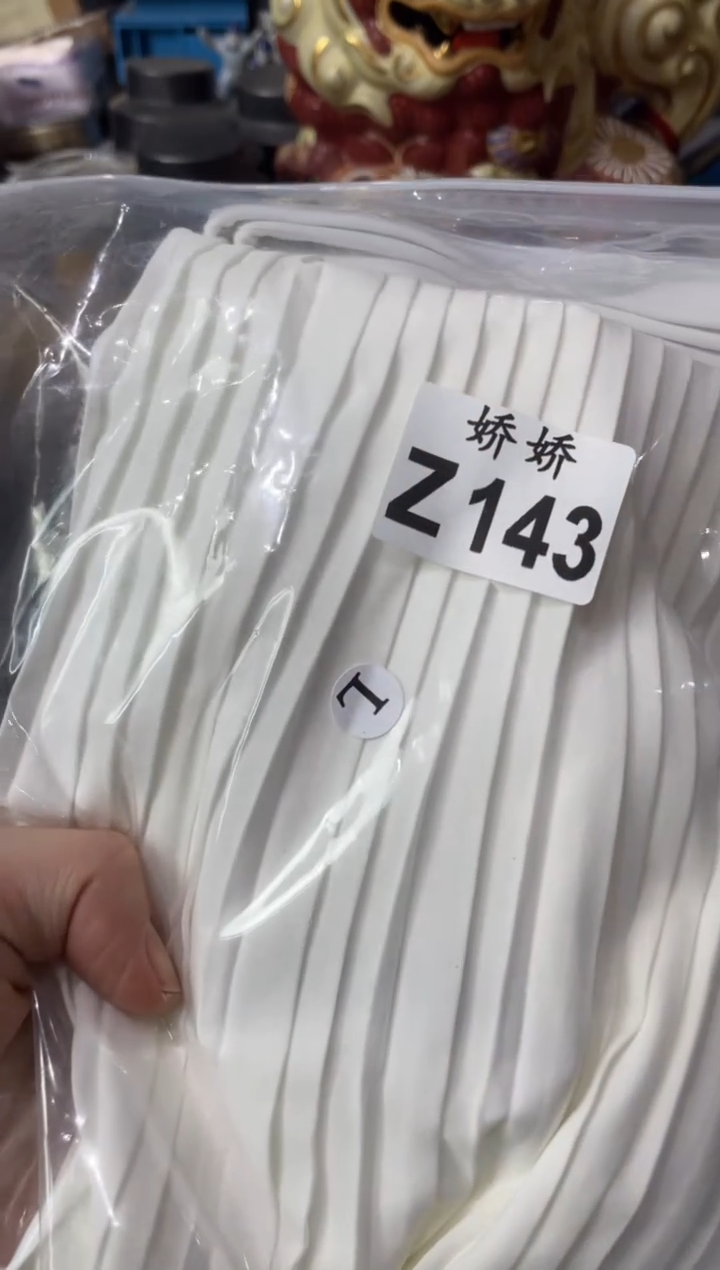 瓷片143++++++++++L