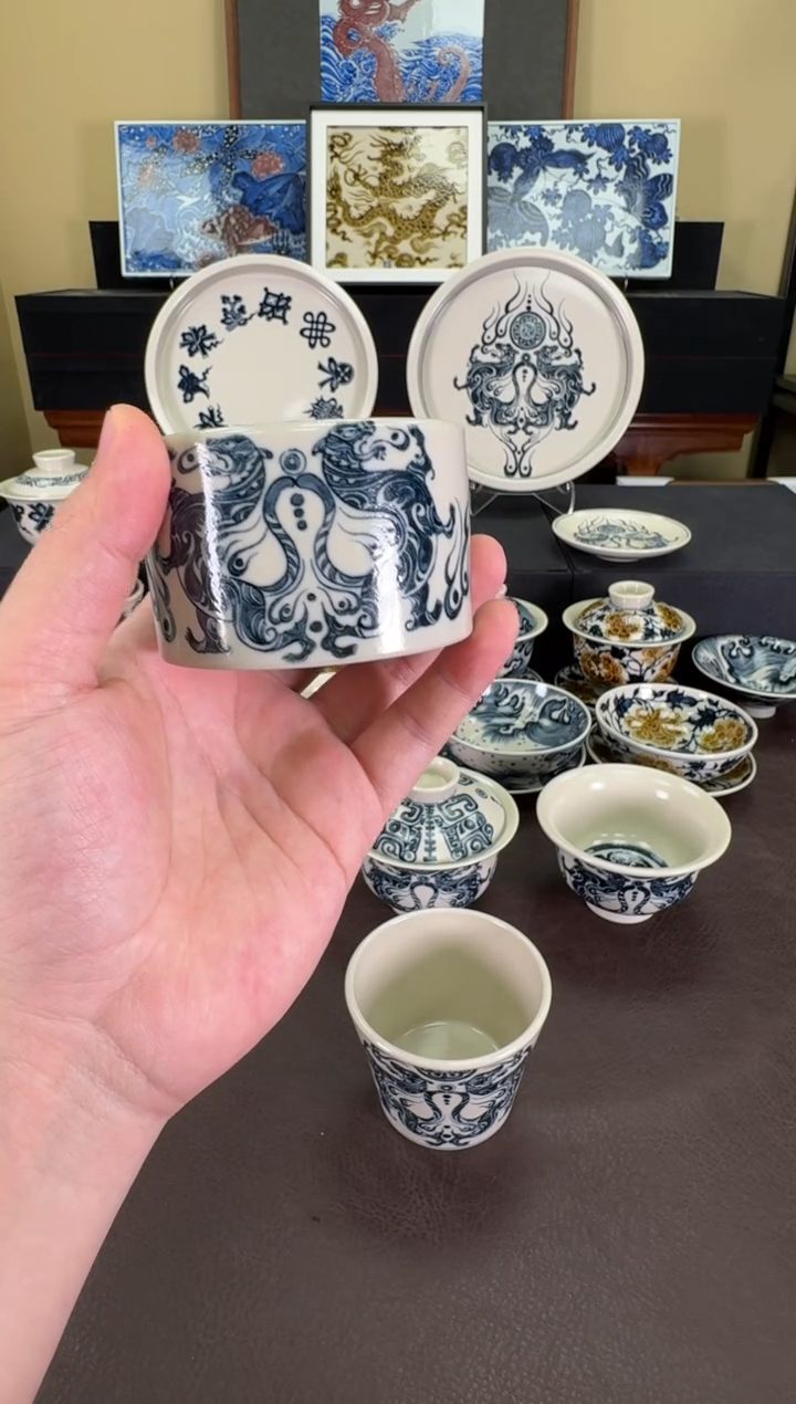 【闪购商品】二号釉虎符纹扳指杯