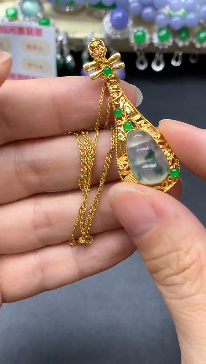 颈饰18K金镶嵌翡翠538-中国好珍宝