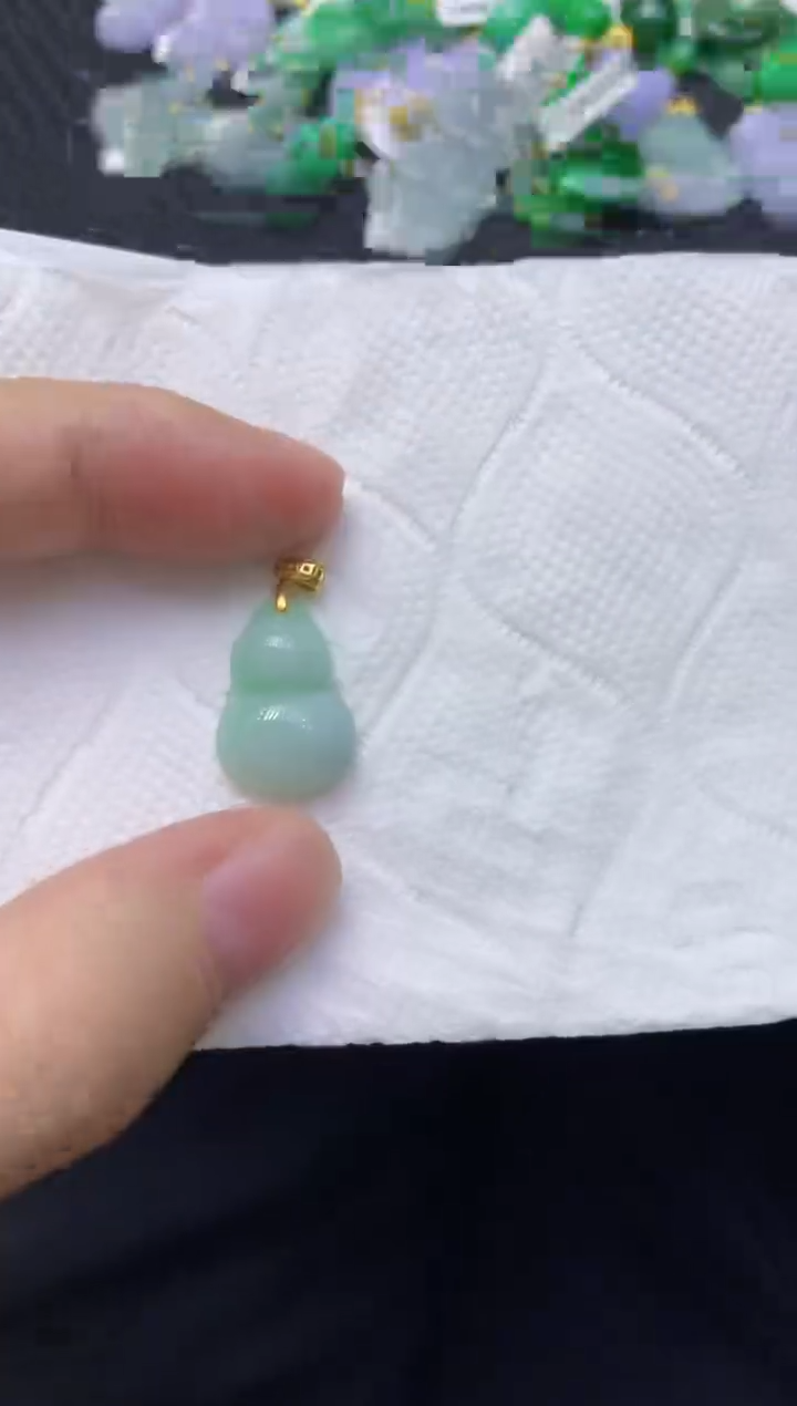 颈饰未镶嵌翡翠天然缅甸翡翠A货