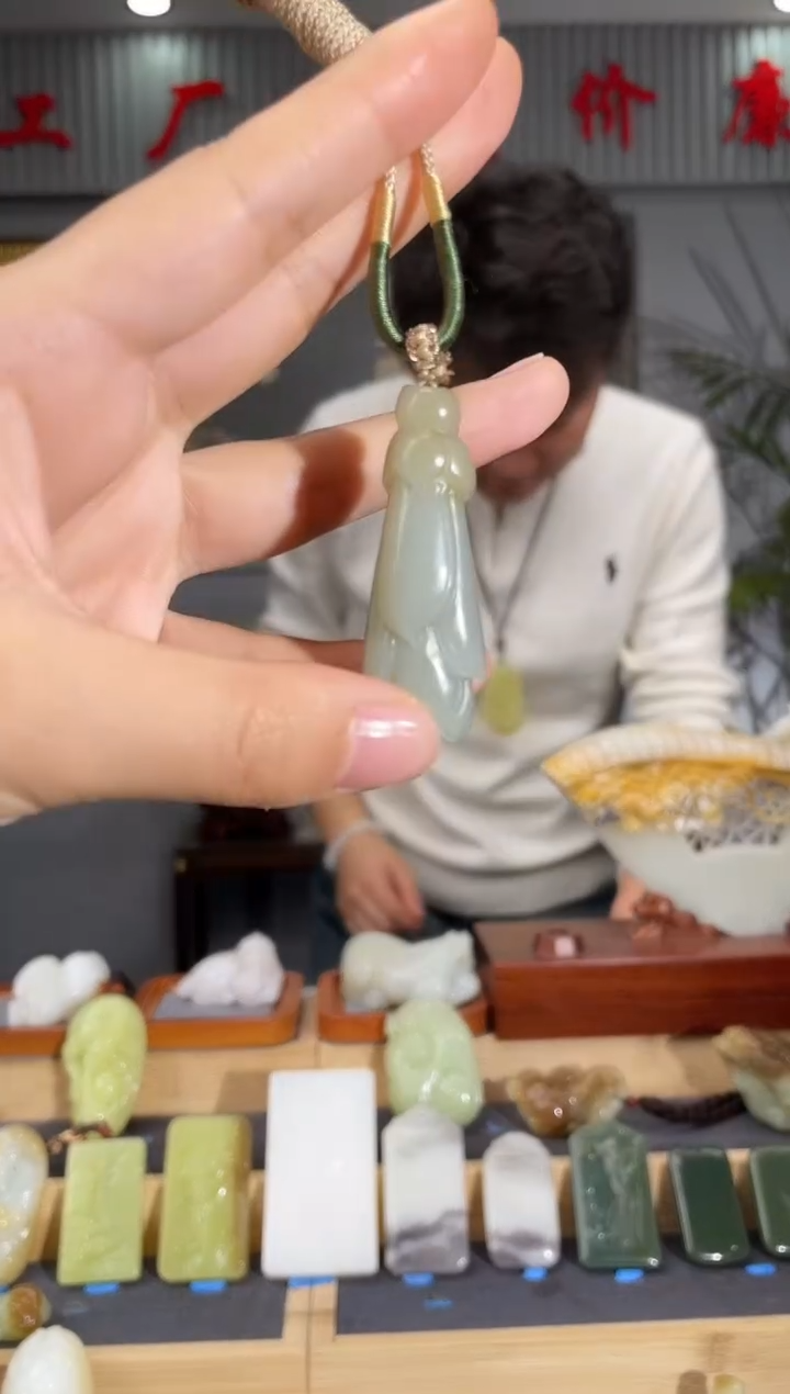 【闪购商品】和田玉颈饰未镶嵌拍一发一 多样性发货