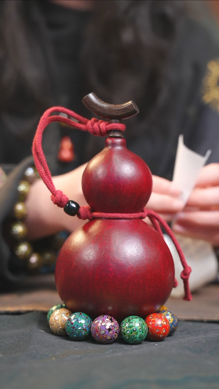 【闪购商品】YT257漆艺酒葫芦不包手串及旋转底座