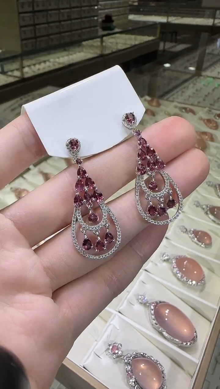 银S925镶嵌耳饰石榴石耳坠