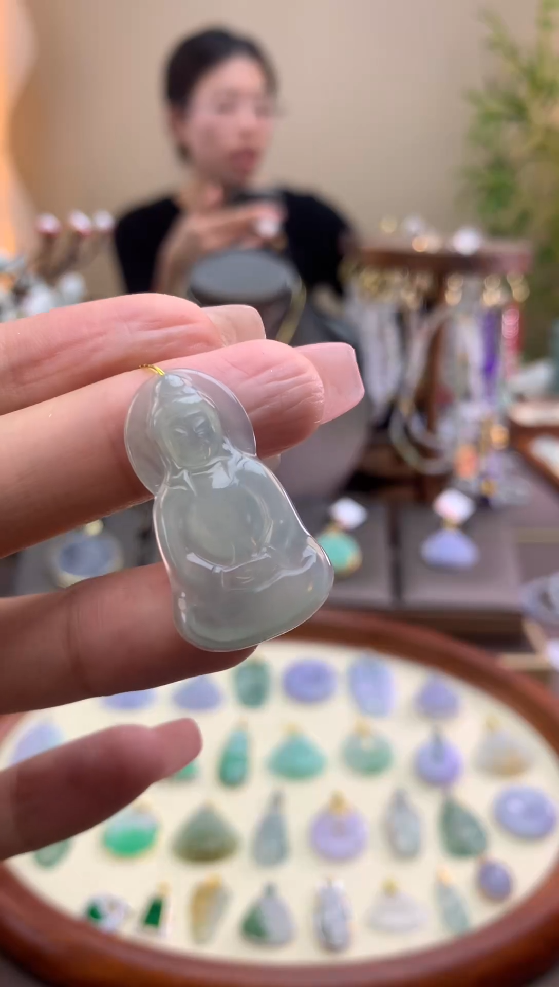 【闪购商品】翡翠颈饰未镶嵌观音