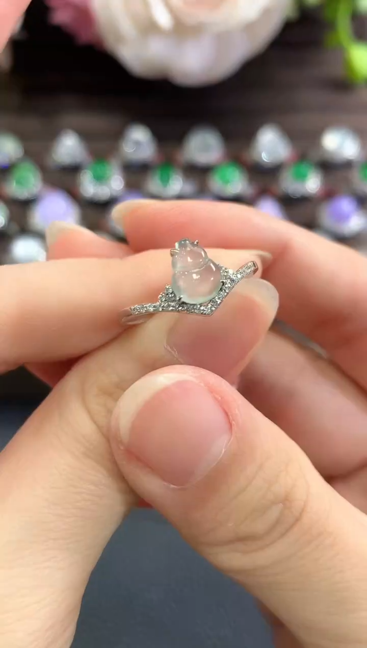 18K金镶嵌戒指翡翠b30  