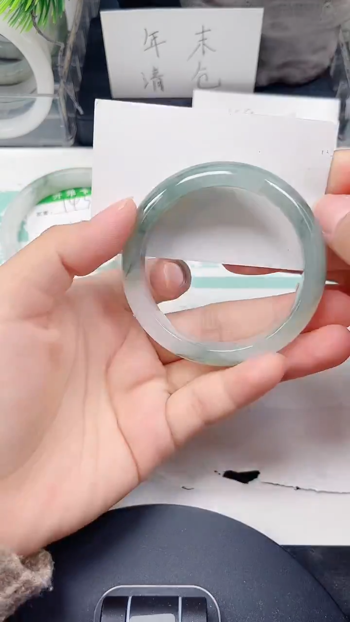 未镶嵌手镯石英质玉144-53/54